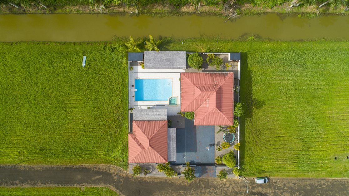 Management of vacation rentals in Suriname