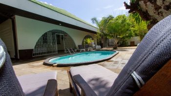 van Drimmelenlaan-Uitvlugt - Paramaribo -Surgoed Makelaardij NV -Vakantiewoning V0002 (4)