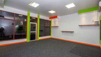 Kwattaweg 223, Q-mall-Kwatta-Paramaribo-Surgoed Makelaardij NV-Huurpand HZ0341B6 (4)