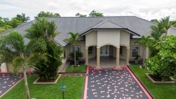 Paradijslaan 10-Welgelegen-Paramaribo-Surgoed Makelaardij NV-Koopwoning KW00171 (1)