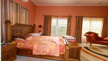 Paradijslaan 10-Welgelegen-Paramaribo-Surgoed Makelaardij NV-Koopwoning KW00171 (46)