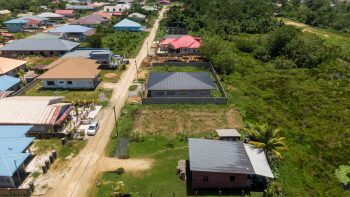 Makaiweg 39 - Houttuin - Paramaribo - Surgoed Makelaardij NV - Perceel KP00503 (4)