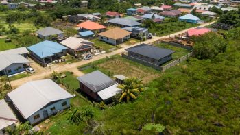 Makaiweg 39 - Houttuin - Paramaribo - Surgoed Makelaardij NV - Perceel KP00503 (5)