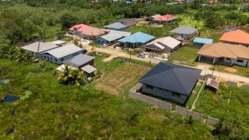 Makaiweg 39 - Houttuin - Paramaribo - Surgoed Makelaardij NV - Perceel KP00503 (7)