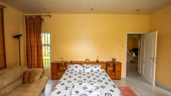 Frits van Troon-en Gerrit Schoutenweg-Wanica-Surgoed Makelaardij NV-KoopwoningW0873B6 (24 (27)