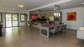 Michilaan - Utvlucht- Paramaribo - Surgoed Makelaardij - Huurwoning HW01024 (15)