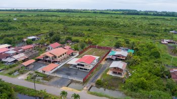 Beatrixweg 170 - Clara polder - Nickerie - Surgoed makelaardij nv - Koopwoning KW00982 (14)