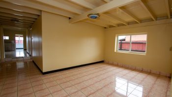 Beatrixweg 170 - Clara polder - Nickerie - Surgoed makelaardij nv - Koopwoning KW00982 (3)