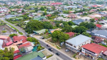 Verlengde gemenelandsweg 188 - UItvlugt - Paramaribo - Surgoed Maeklaardij nv - Koopwoning KW01059 (2)