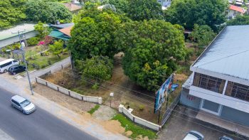 Verlengde gemenelandsweg 188 - UItvlugt - Paramaribo - Surgoed Maeklaardij nv - Koopwoning KW01059 (5)