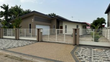 Awaralaan 65 -Uitvlugt - Surgoed makelaardij NV - Huurwoning HW00780 (1)