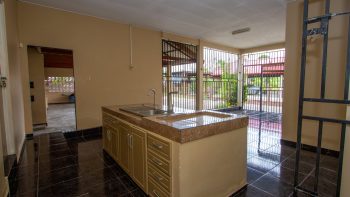 Bomaweg 125 - Saanto Boma - Wanica - Surgoed Makelaardij nv - Koopwoning KW01105 (8)