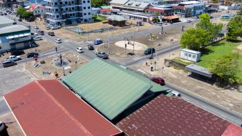 HK Dokter Sophie Redmond - Fred Derbystraat- Paramaribo Centrum - HZ01138 (20)