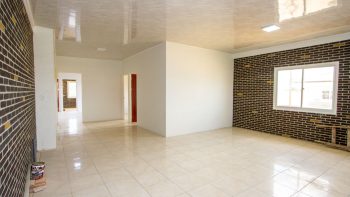 Hk Tineweg en Semaniastraat-oost- Garnizoenspad- Wanica- Surgoed Makelaardij NV- Koopwoning- KW01102 (14)