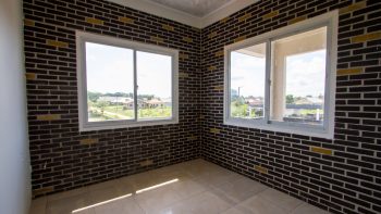 Hk Tineweg en Semaniastraat-oost- Garnizoenspad- Wanica- Surgoed Makelaardij NV- Koopwoning- KW01102 (17)