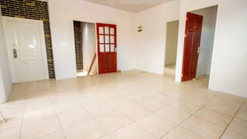 Hk Tineweg en Semaniastraat-oost- Garnizoenspad- Wanica- Surgoed Makelaardij NV- Koopwoning- KW01102 (18)