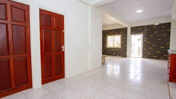 Hk Tineweg en Semaniastraat-oost- Garnizoenspad- Wanica- Surgoed Makelaardij NV- Koopwoning- KW01102 (21)