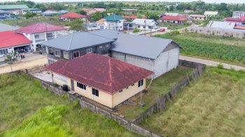 Hk Tineweg en Semaniastraat-oost- Garnizoenspad- Wanica- Surgoed Makelaardij NV- Koopwoning- KW01102 (5)