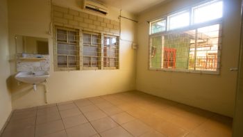 Schietbaanweg 6-8- Paramaribo Zuid- Paramaribo- Suriname- Surgoed Makelaardij N.V- KZ01142 (6)