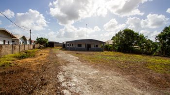 Baboe G Sewrajsingweg 67- Leiding-Paramaribo-Suriname-Surgoed Makelaardij N.V- KW00169 (11)