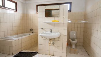 Kernkampweg 17- Paramaribo Zuid- Paramaribo- Suriname- Surgoed Makelaardij N.V- KZ01143 (12)