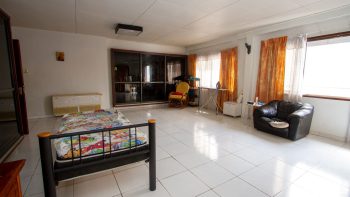 Kernkampweg 17- Paramaribo Zuid- Paramaribo- Suriname- Surgoed Makelaardij N.V- KZ01143 (22)