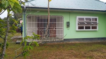 Rijsdijkweg 2- Para-Noord- Para- Suriname- Surgoed Makelaardij N.V.- HW01185(21)