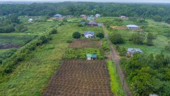 ATROPOWEG 1042- Tuindorp Eureka- Wanica- Suriname- Surgoed Makelaardij N.V- KP01220 (6)