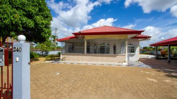 Frederikshoopweg 240- Pontbuiten- Wanica- Suriname- Surgoed Makelaardij N.V- KW01213 (2)