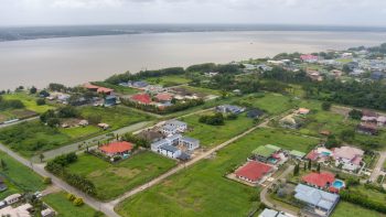 Hoek Morgenstondlaan - mr.F.H.C. Losecaat-Vermeerstraat 980- Morgenstond- Paramaribo- Suriname- Surgoed Makelaardij N.V- KP (10)