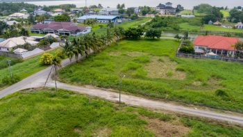Hoek Morgenstondlaan - mr.F.H.C. Losecaat-Vermeerstraat 980- Morgenstond- Paramaribo- Suriname- Surgoed Makelaardij N.V- KP (4)