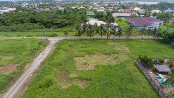 Hoek Morgenstondlaan - mr.F.H.C. Losecaat-Vermeerstraat 980- Morgenstond- Paramaribo- Suriname- Surgoed Makelaardij N.V- KP (5)