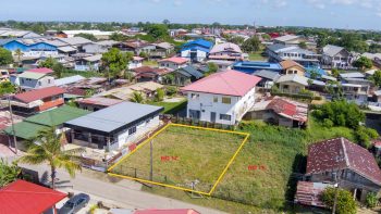 Lachmanweg 17- Latour- Paramaribo- Suriname- Surgoed Makelaardij N.V- KP01187 (2)
