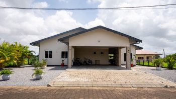 Kranspalmlaan 19- Palm Village- Belwaarde- Commewijne- Suriname- Surgoed Makelaardij N.V- KW01328 (33)
