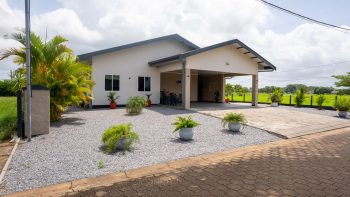 Kranspalmlaan 19- Palm Village- Belwaarde- Commewijne- Suriname- Surgoed Makelaardij N.V- KW01328 (35)