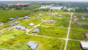 Lao Sestraat 325+326- Grand Village Braamshoop- Wanica- Suriname-Surgoed Makelaardij N.V- KP01285+KP01286 (8)