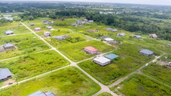 Lao Sestraat 325+326- Grand Village Braamshoop- Wanica- Suriname-Surgoed Makelaardij N.V- KP01285+KP01286 (9)