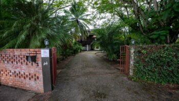 Virolastraat 44- Uitvlugt- Paramaribo- Suriname- Surgoed Makelaardij N.V- (1)