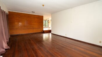 Virolastraat 44- Uitvlugt- Paramaribo- Suriname- Surgoed Makelaardij N.V- (10)