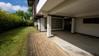 Virolastraat 44- Uitvlugt- Paramaribo- Suriname- Surgoed Makelaardij N.V- (28)