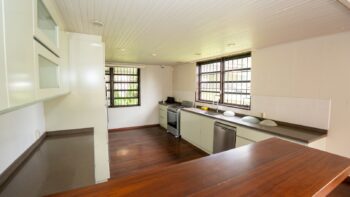 Virolastraat 44- Uitvlugt- Paramaribo- Suriname- Surgoed Makelaardij N.V- (7)