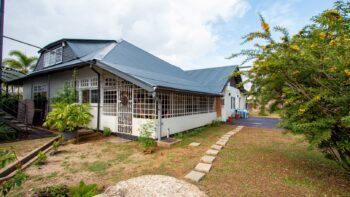 Albergastraat 12- Paramaribo Zuid- Paramaribo- Suriname- Surgoed Makelaardij N.V- HW01224 (1)a