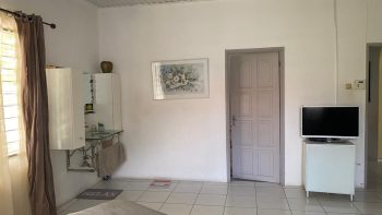 Gondastraat BR3 3- Uitvlugt- Paramaribo- Suriname- Surgoed Makelaardij N.V- KW01337 (4) 1 (Large)
