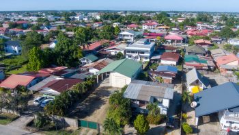 J.B.S. Rebostraat 269A- Paramaribo Noord- Surgoed Makelaardij N.V- KZ01263 (60)