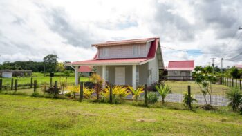 Lieuwestraat 3- Garnizoenspad- Wanica- Suriname- Surgoed Makelaardij N.V- HW01350 (26)