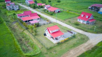 Lieuwestraat 3- Garnizoenspad- Wanica- Suriname- Surgoed Makelaardij N.V- HW01350 (30)
