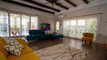 Parasolmierstraat 105- Geyersvlijt- Paramaribo- Suriname- Surgoed Makelaardij N.V- KW01283 (8)