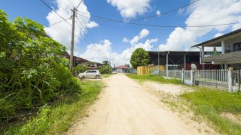 Rajanlaan 29- Uitvlugt- Paramaribo- Suriname- Surgoed Makelaardij N.V- KP01306 (14)