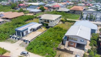 Rajanlaan 29- Uitvlugt- Paramaribo- Suriname- Surgoed Makelaardij N.V- KP01306 (3)