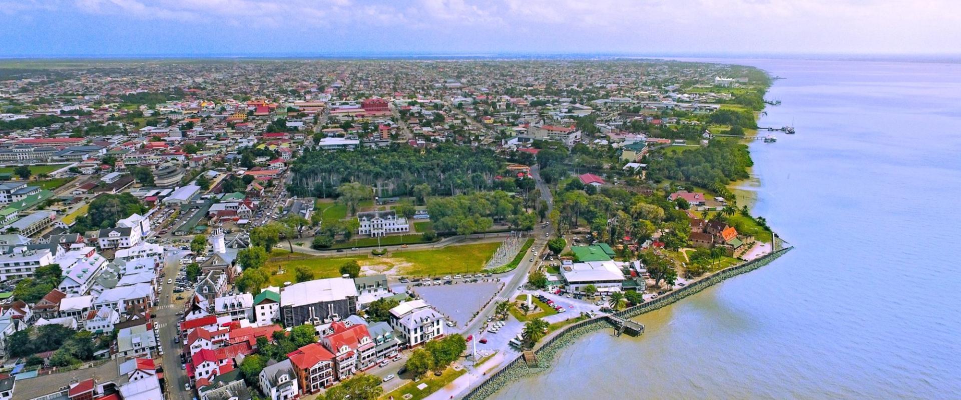Het deviezenstelsel, GLIS-vertragingen en stichtingen binnen vastgoedtransacties